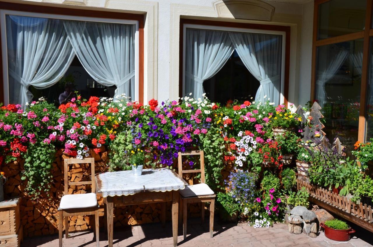 Hotel Pettneuerhof Pettneu am Arlberg Luaran gambar