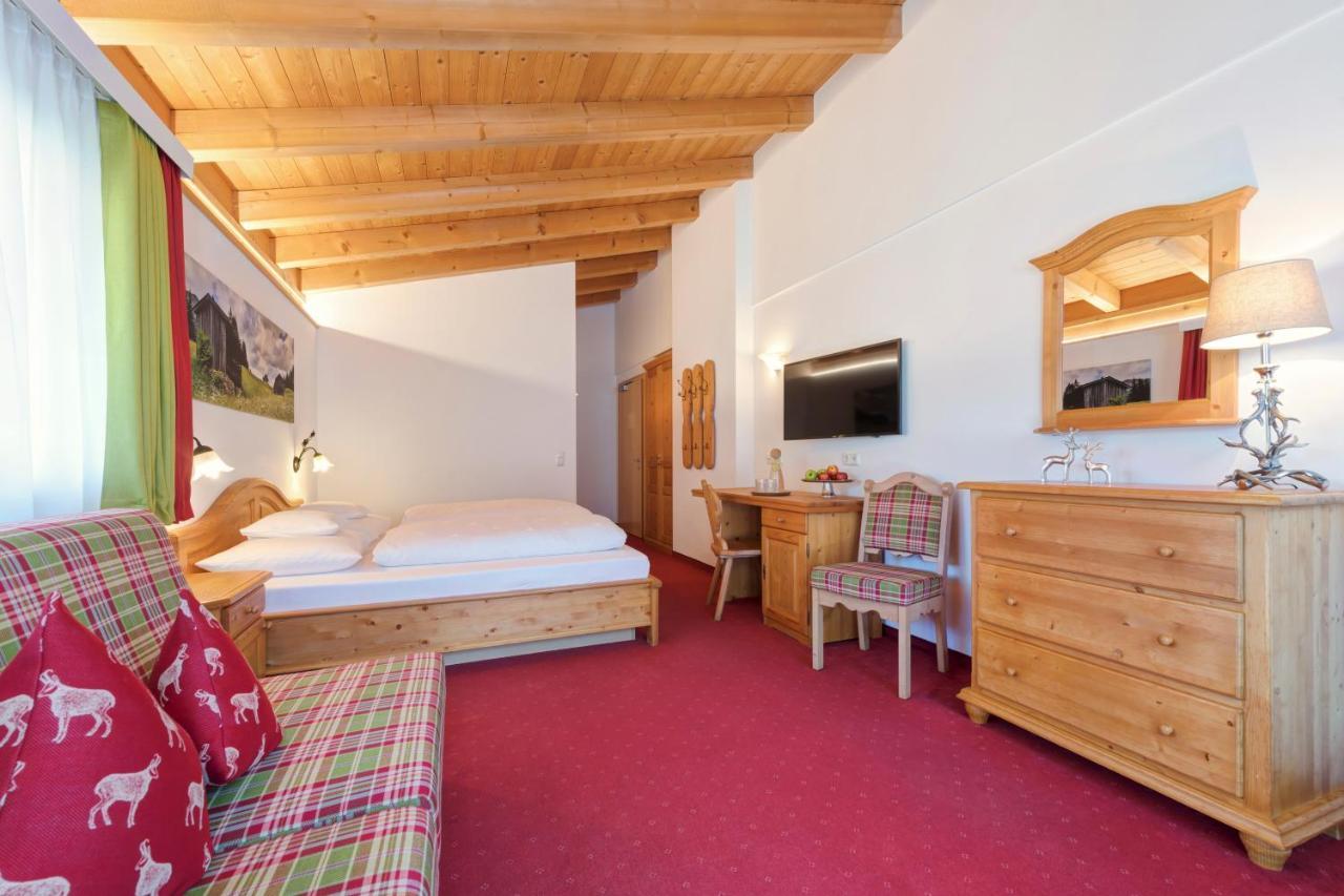 Hotel Pettneuerhof Pettneu am Arlberg Luaran gambar