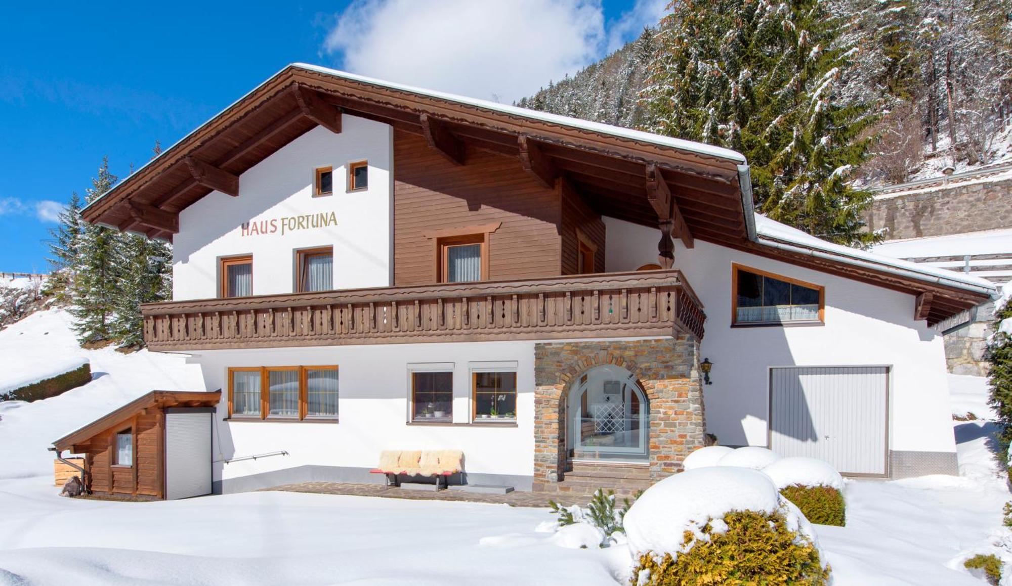 Hotel Pettneuerhof Pettneu am Arlberg Luaran gambar