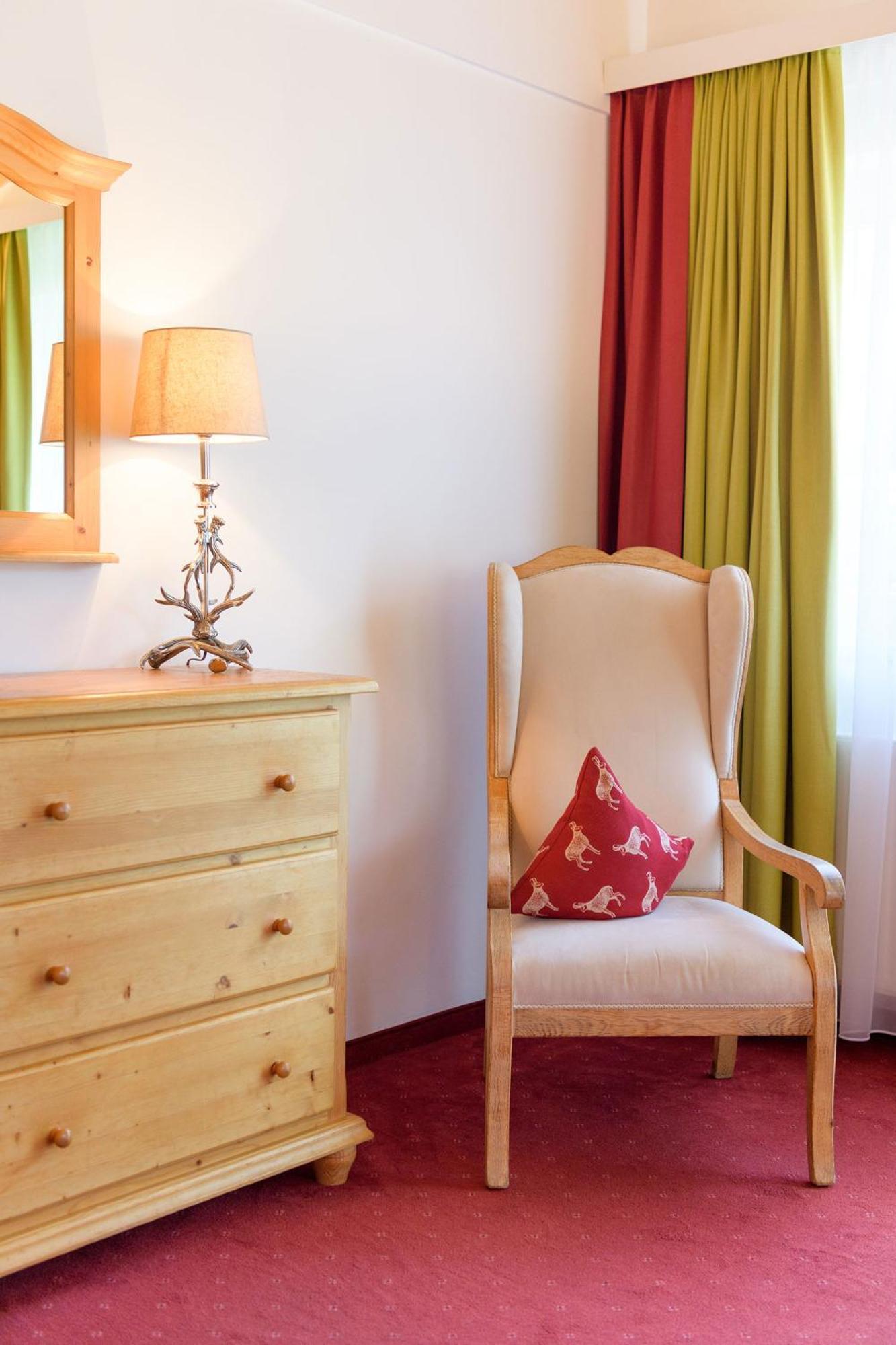 Hotel Pettneuerhof Pettneu am Arlberg Luaran gambar